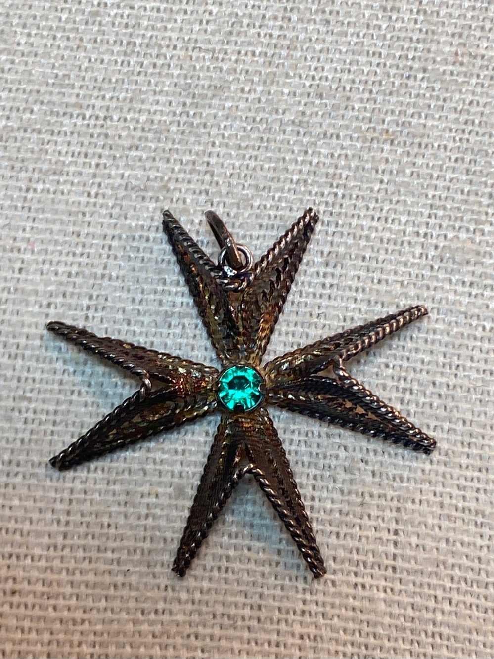 Vintage 925 CAA Sterling Silver Starburst Pendant Green Stone